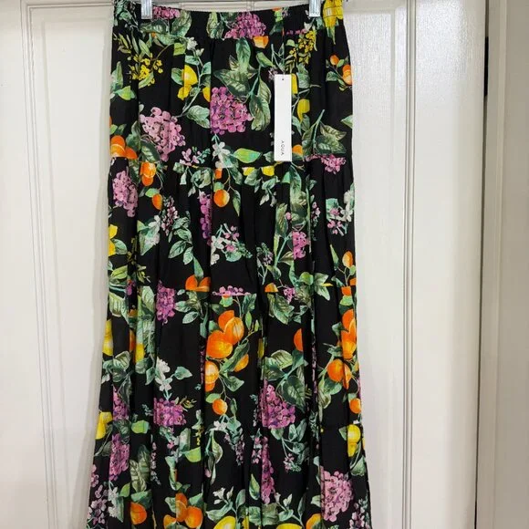 NEW with Tags Aqua beautiful Spring/Summer Floral skirt sz S - Picture 6 of 6